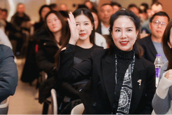 阿五合作伙伴會議圓滿召開,聽聽他們都講了啥?2002