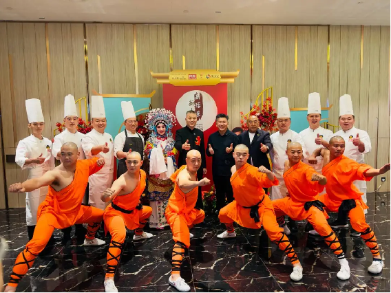 1_2_中馬建交50周年!豫菜旋風(fēng)席卷馬來西亞(改)330