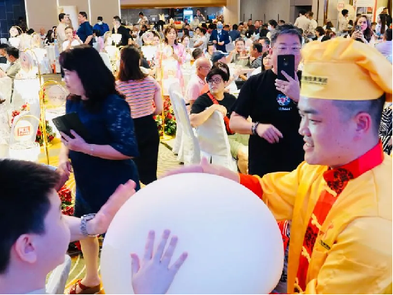 1_2_中馬建交50周年!豫菜旋風(fēng)席卷馬來西亞(改)1313