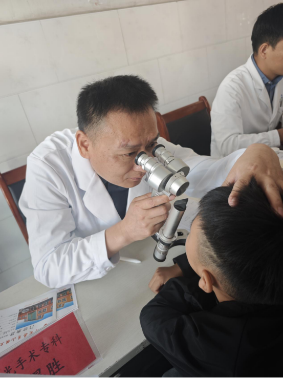 鄭州普瑞眼科協(xié)助河南省老區(qū)建設(shè)促進(jìn)會開展活動575